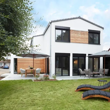 48 Villa Mayen