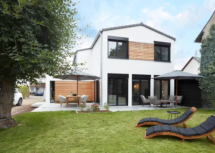 48 Вилла Майен